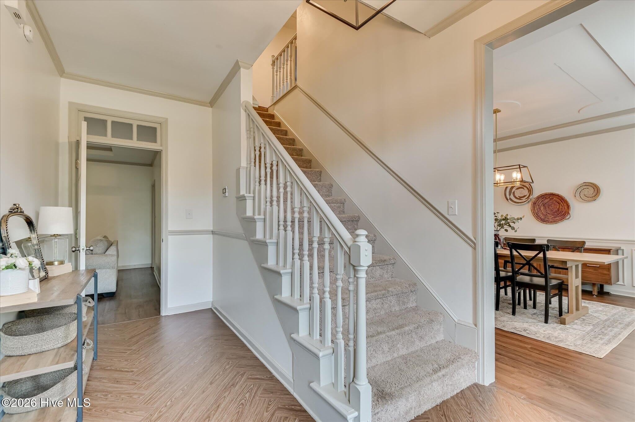 1084 Severn Drive – photo 3