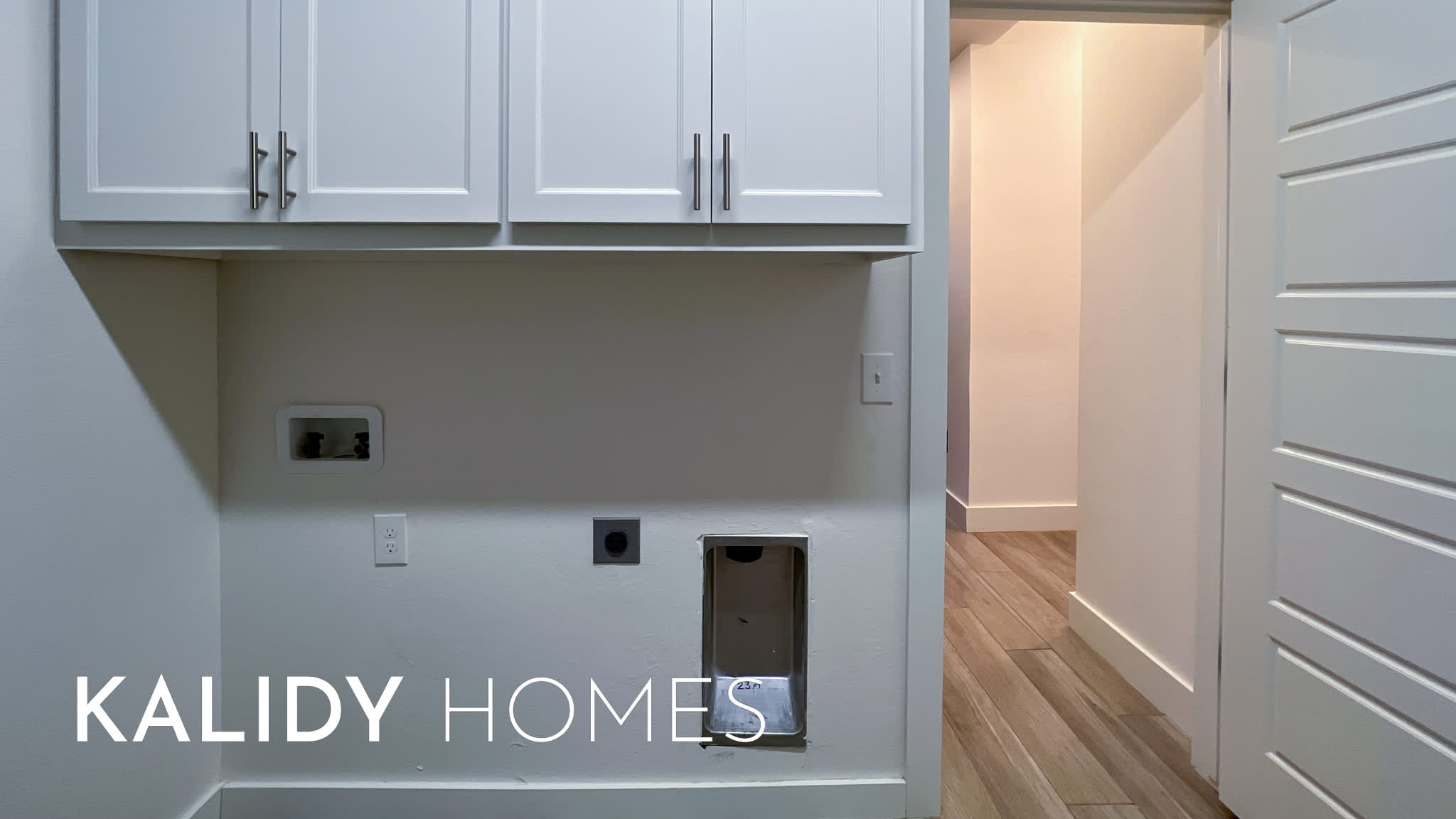 621 East Barajas Terrace – photo 3