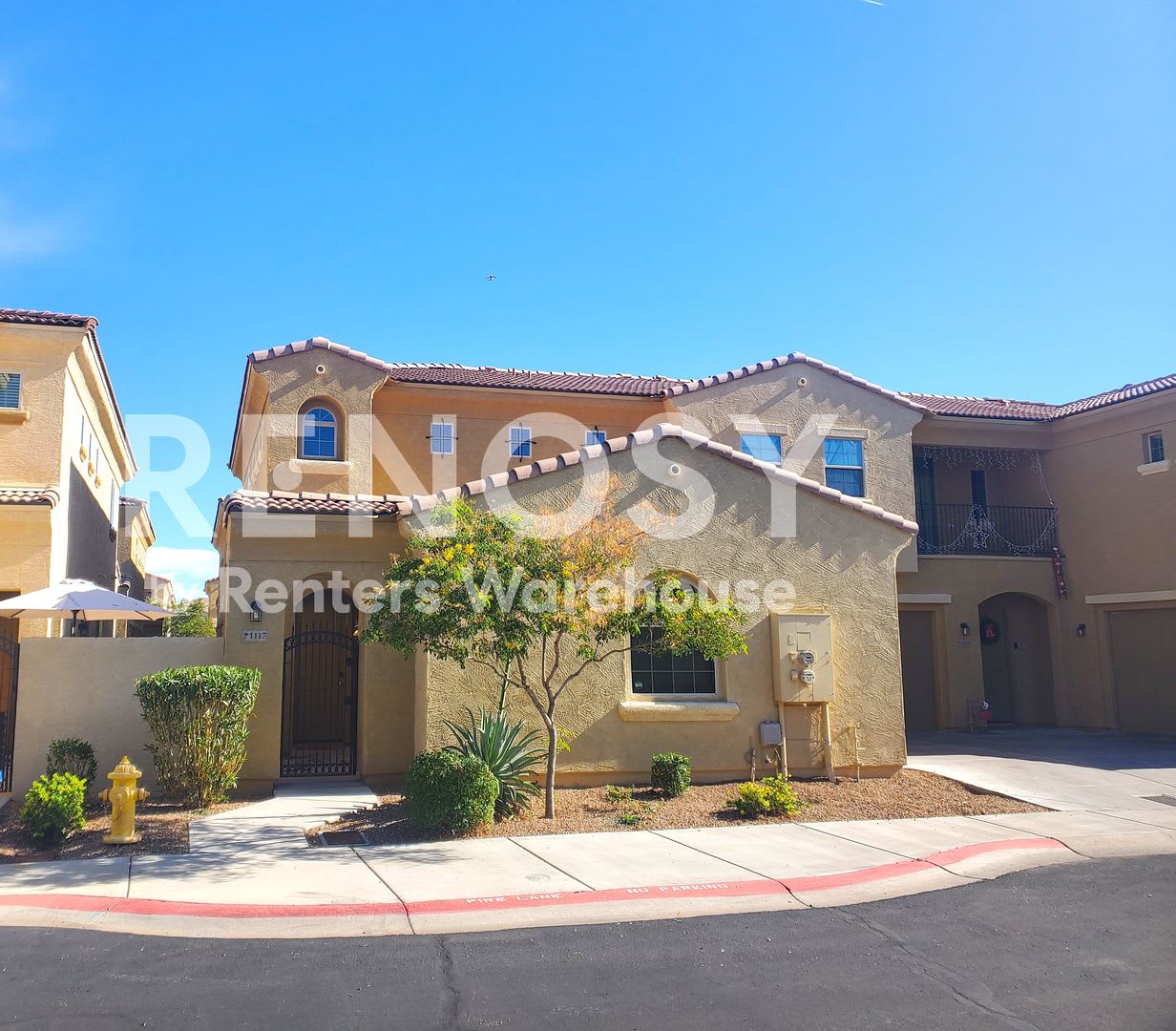 Gated Mesa Townhome with Fresh Updates & Community Pool! – photo 1