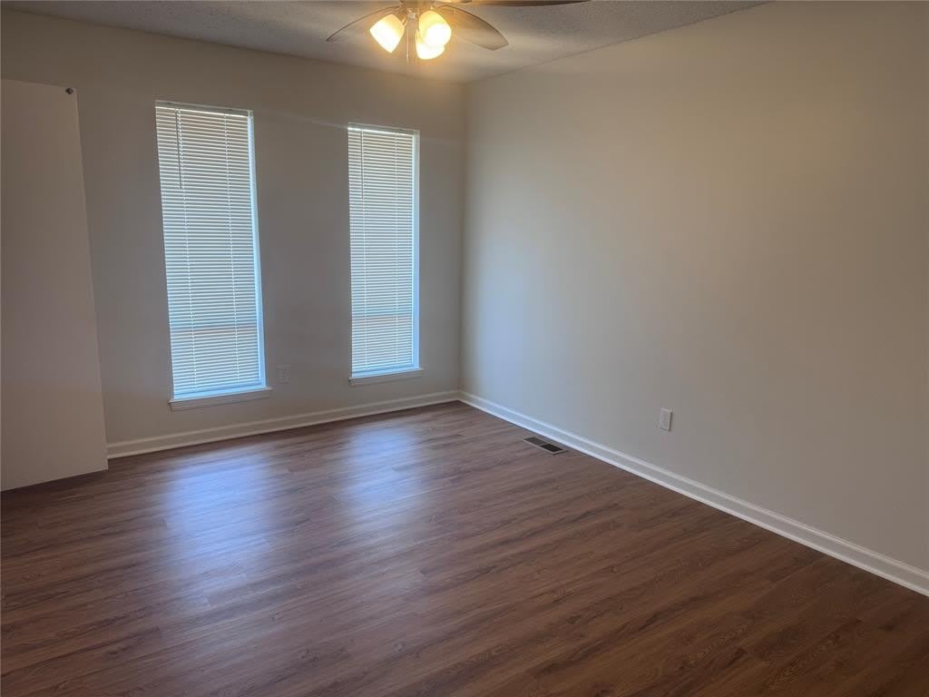 425 Meadow Lake Drive – photo 5