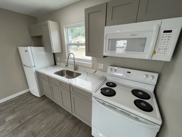 205 Magnolia St. B – photo 5