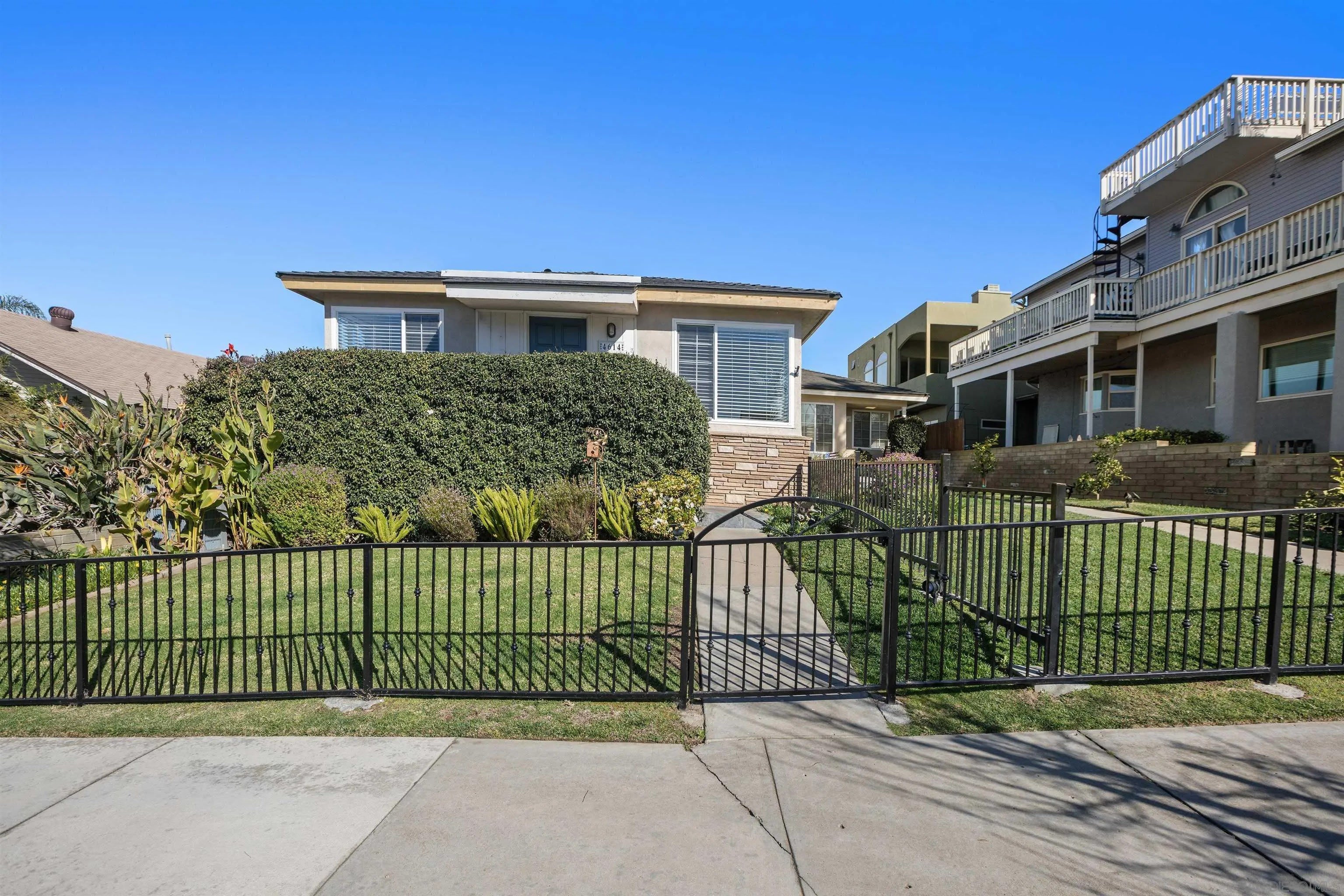 4614 Saratoga Ave – photo 1