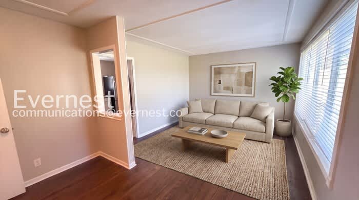 3901 Northwest Kenwood Drive – photo 2
