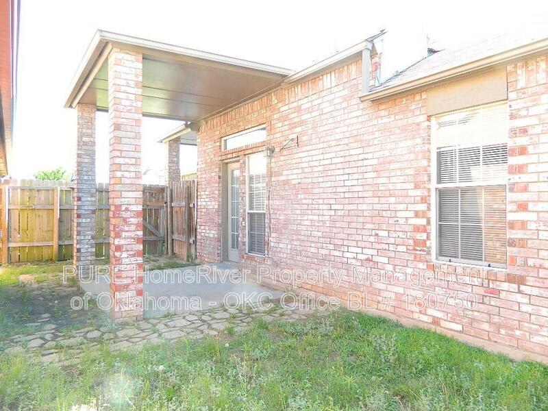 1705 SW 23rd St – photo 3
