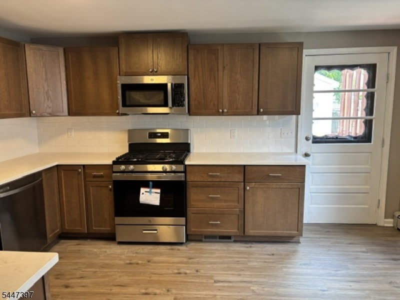 50 Carey Ave – photo 3