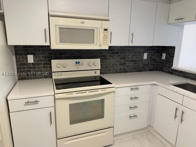 8933 SW 123rd Ct – photo 3