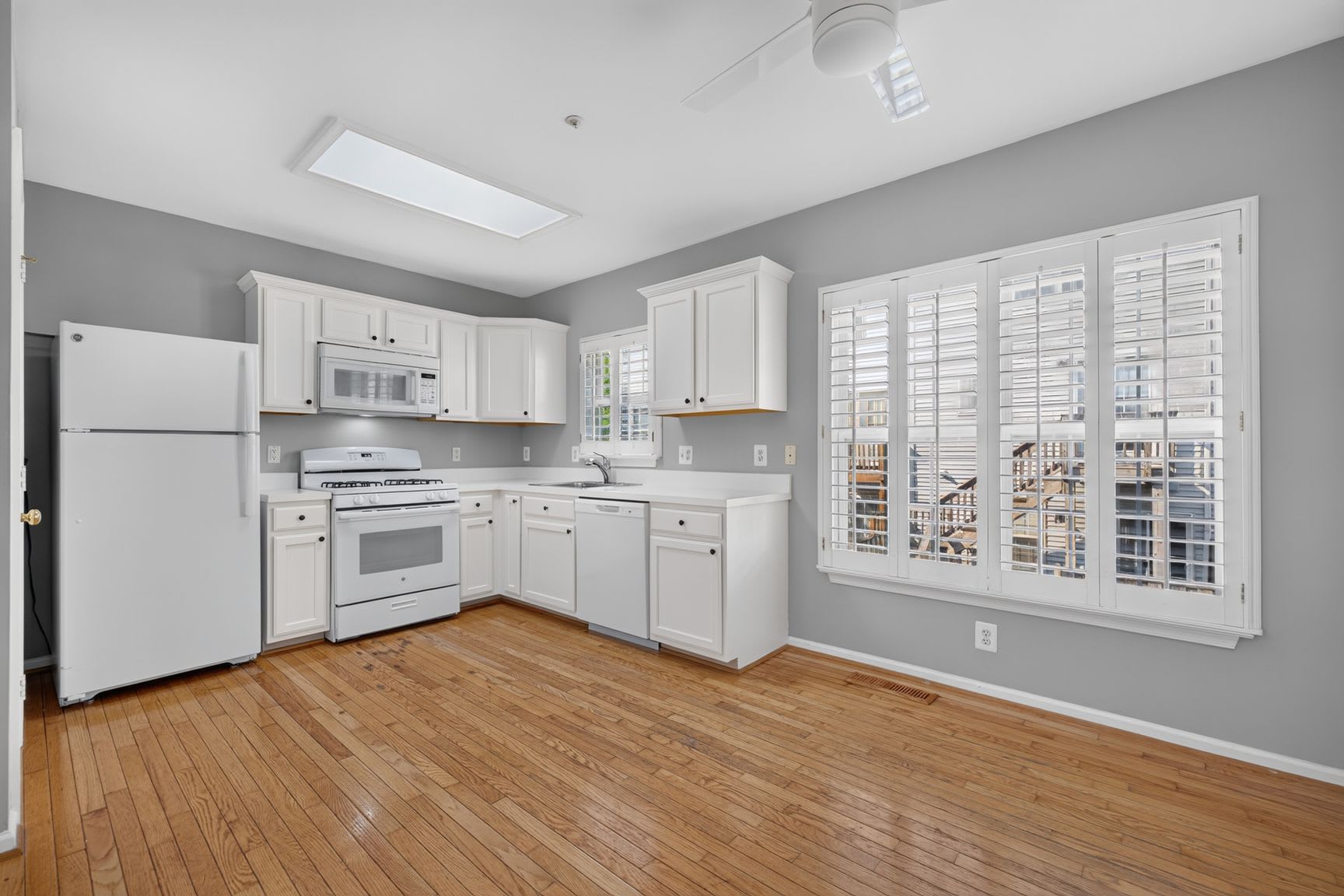 13504 Hamlet Square Court – photo 5