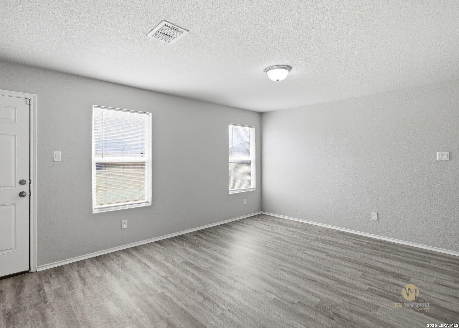 7526 CRESTWAY RDG – photo 5