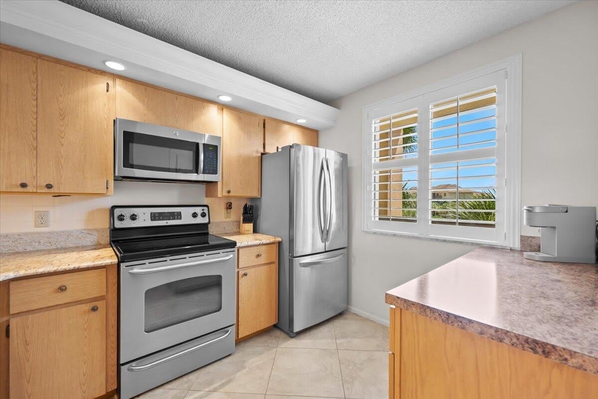 2001 Marina Isle Way – photo 4