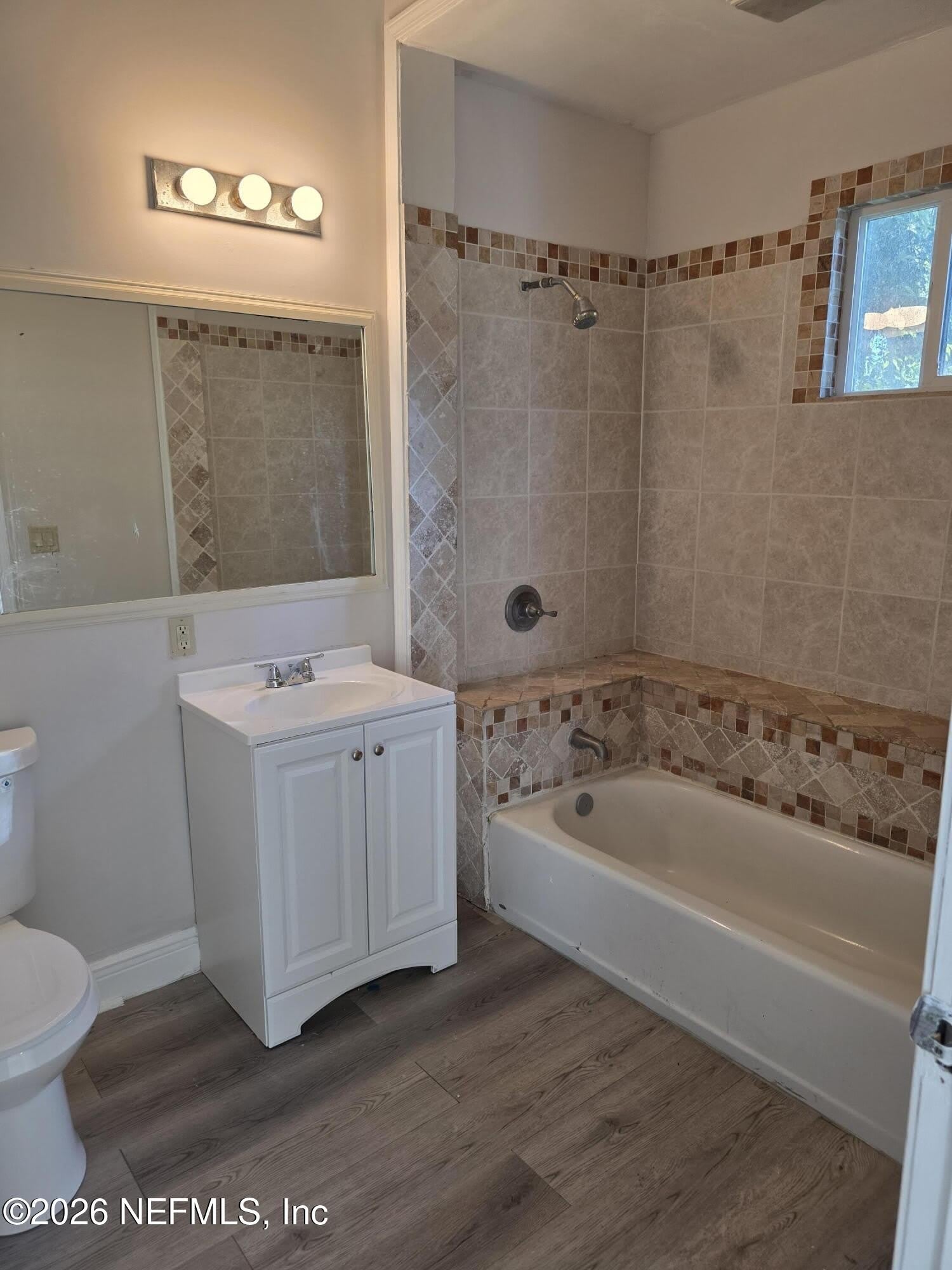 2039 FRANKLIN Street – photo 4