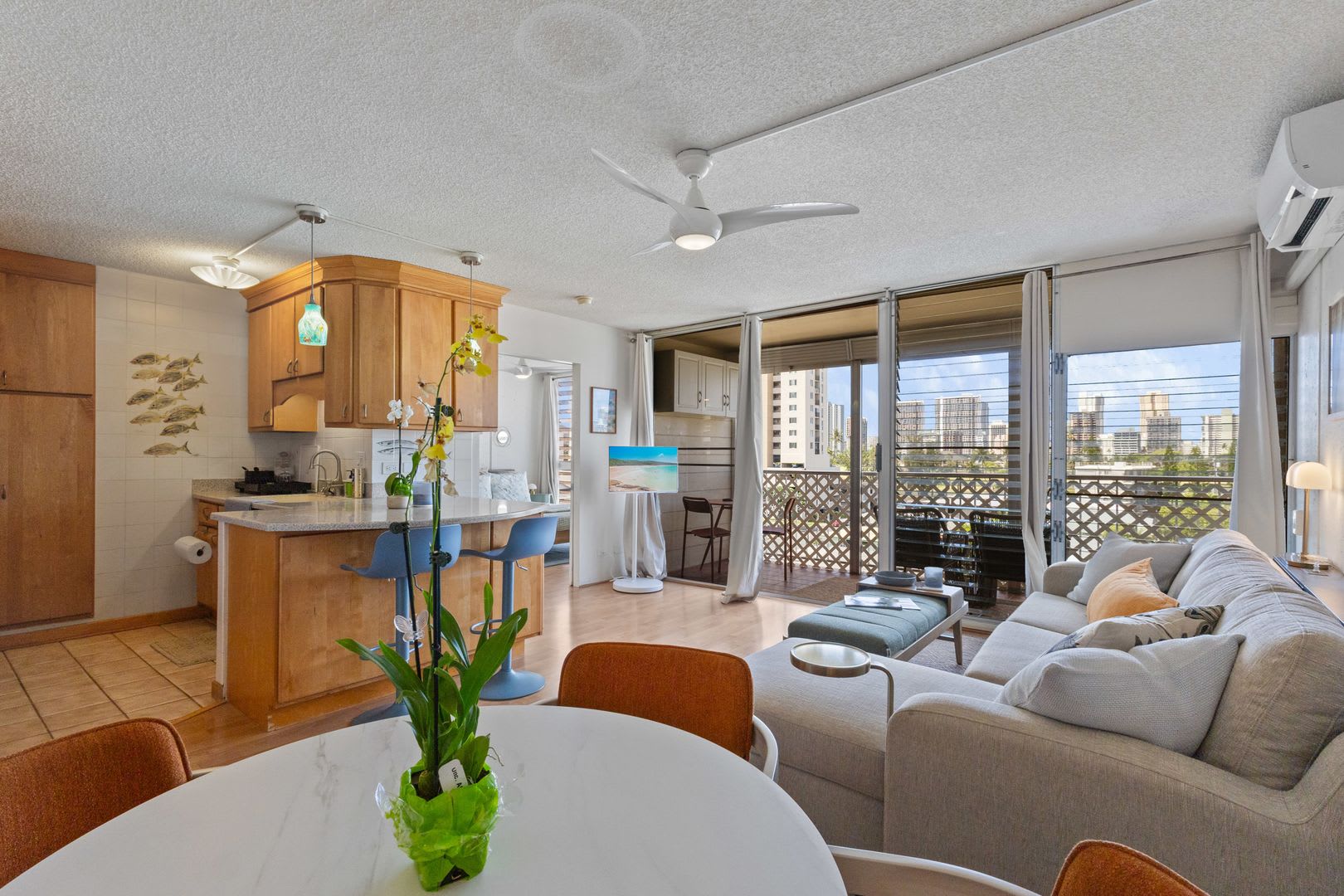 Relaxing 1BR/1BA Condo in Honolulu – photo 1