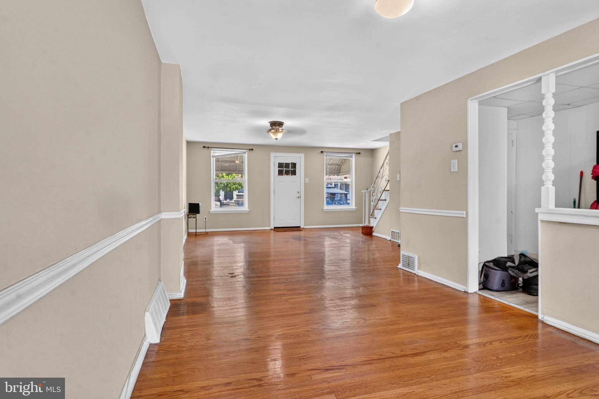 620 E CARVER Street – photo 4