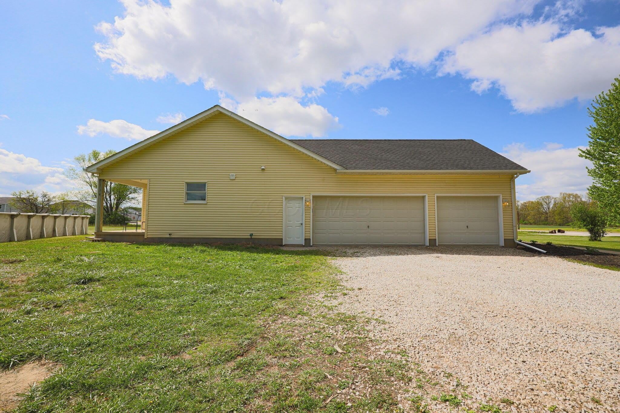 1155 S Three B's & K Road – photo 4