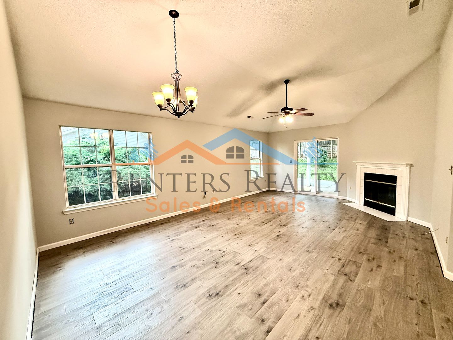 Beautiful 3-Bedroom Home in Madison’s Highly Desired Bob Jones High School District – photo 3