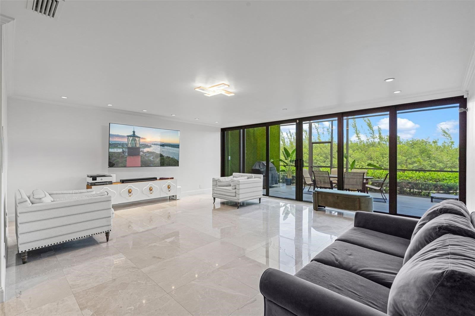 6124 Paradise Point Drive – photo 4
