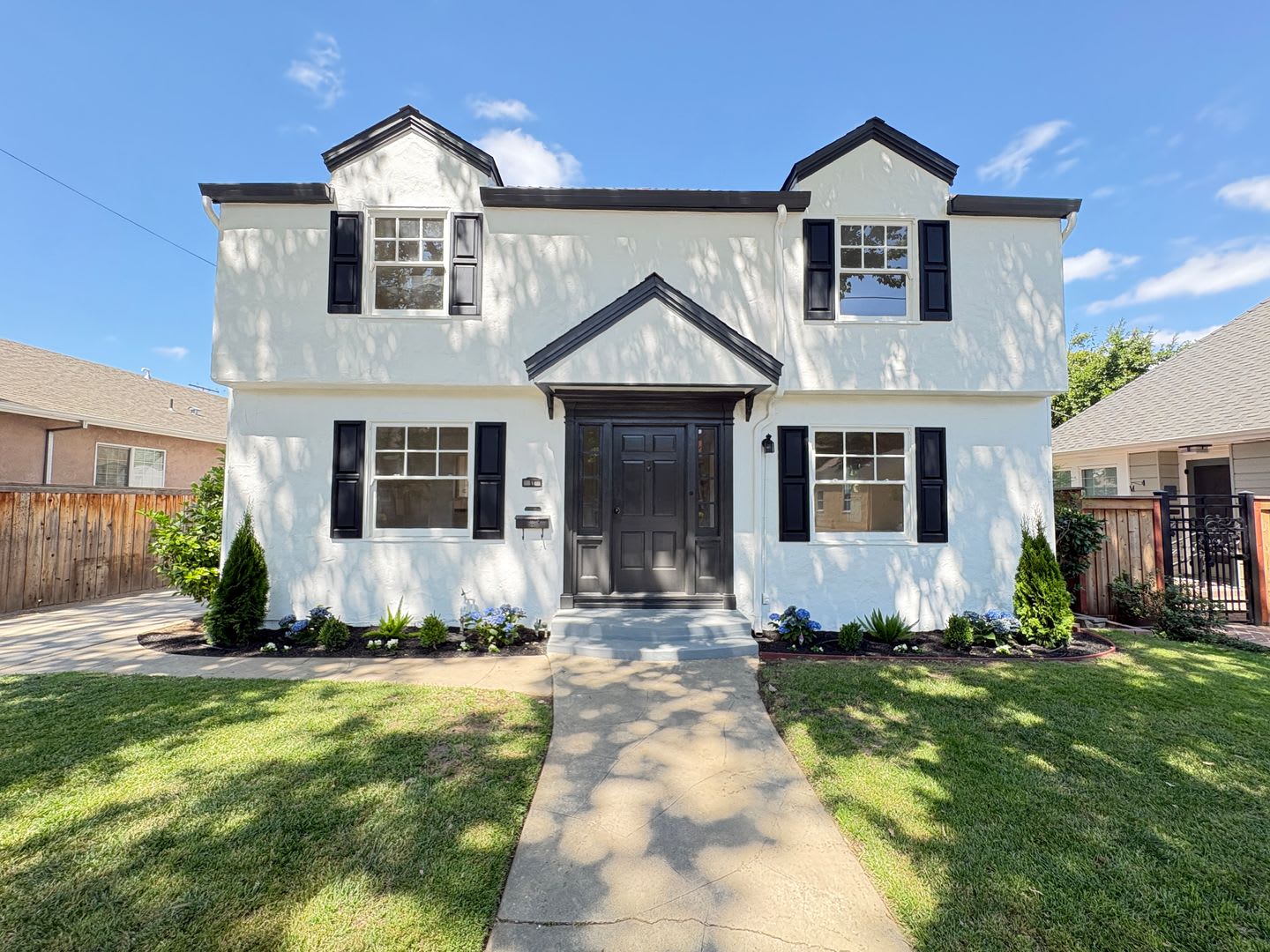Charming Downton Lodi Home – photo 1