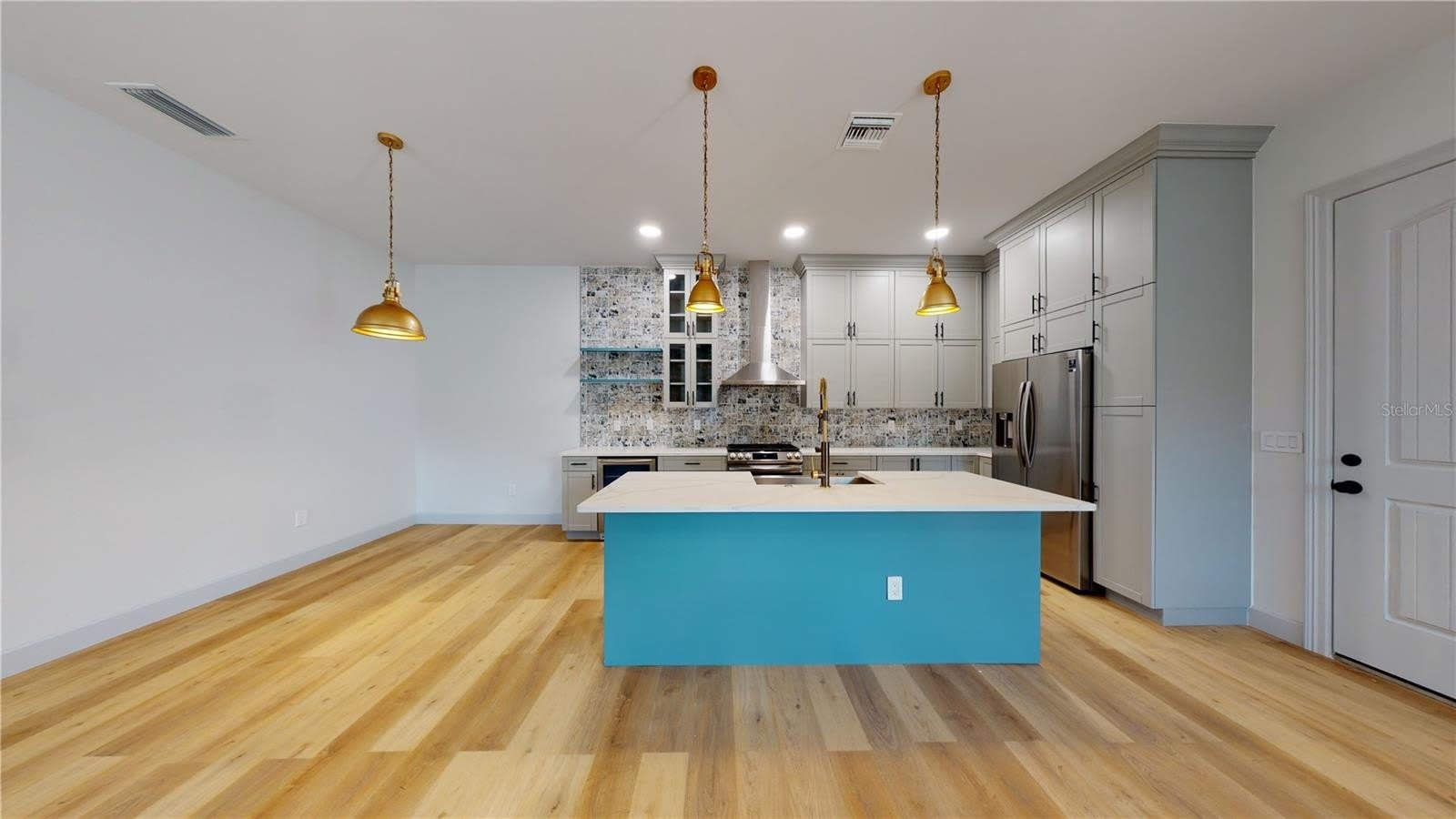 1246 BASS Boulevard – photo 4