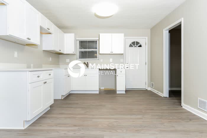 5430 Orly Terrace – photo 4