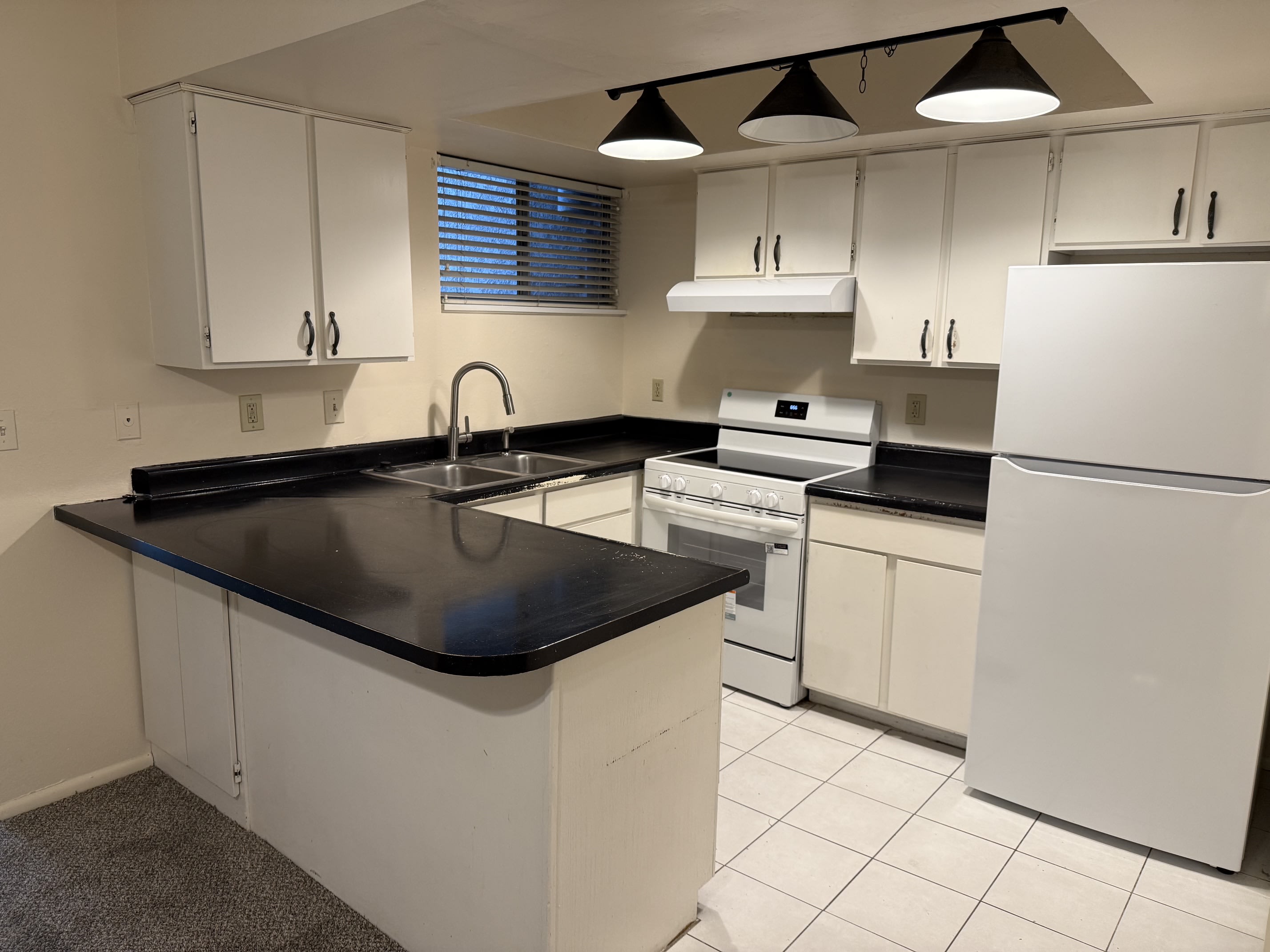 269 E. Hill Avenue #4 – photo 4
