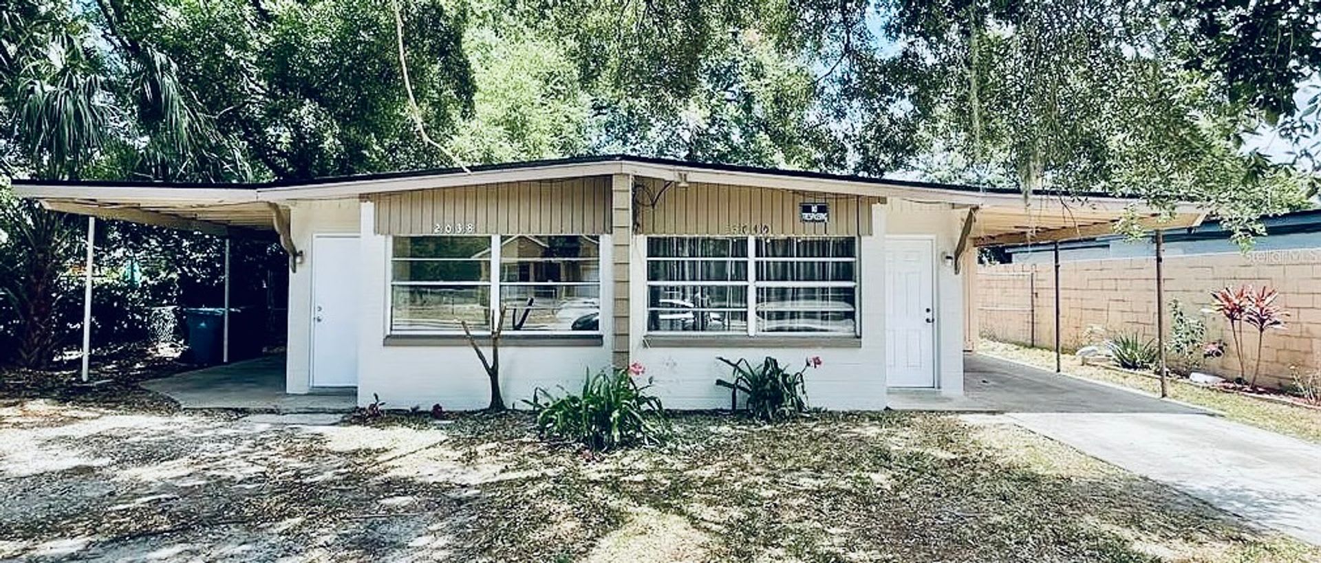 2040 Long St – photo 1