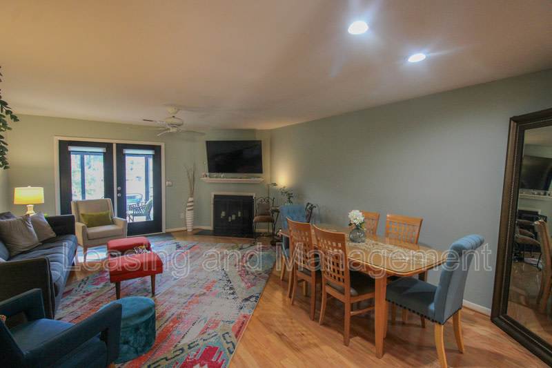 5 Townpark Lane – photo 3