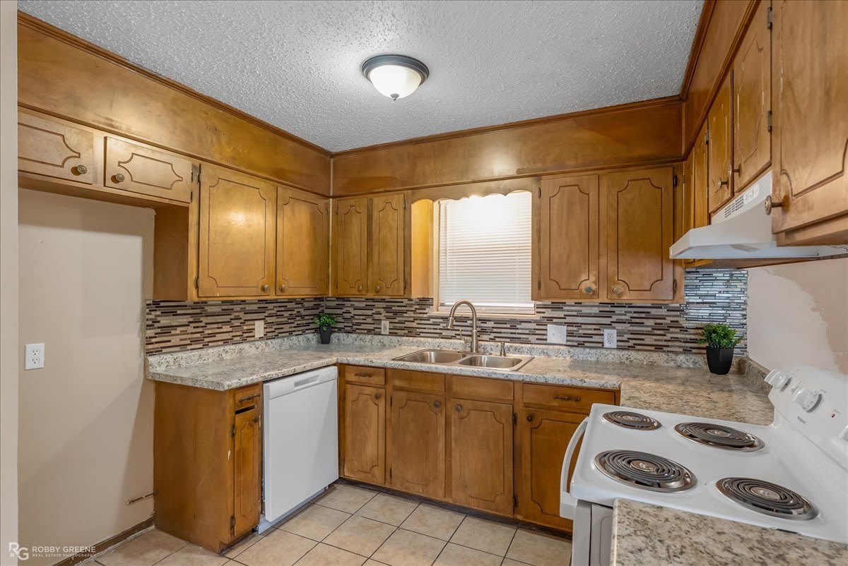7846 Womack Road – photo 5