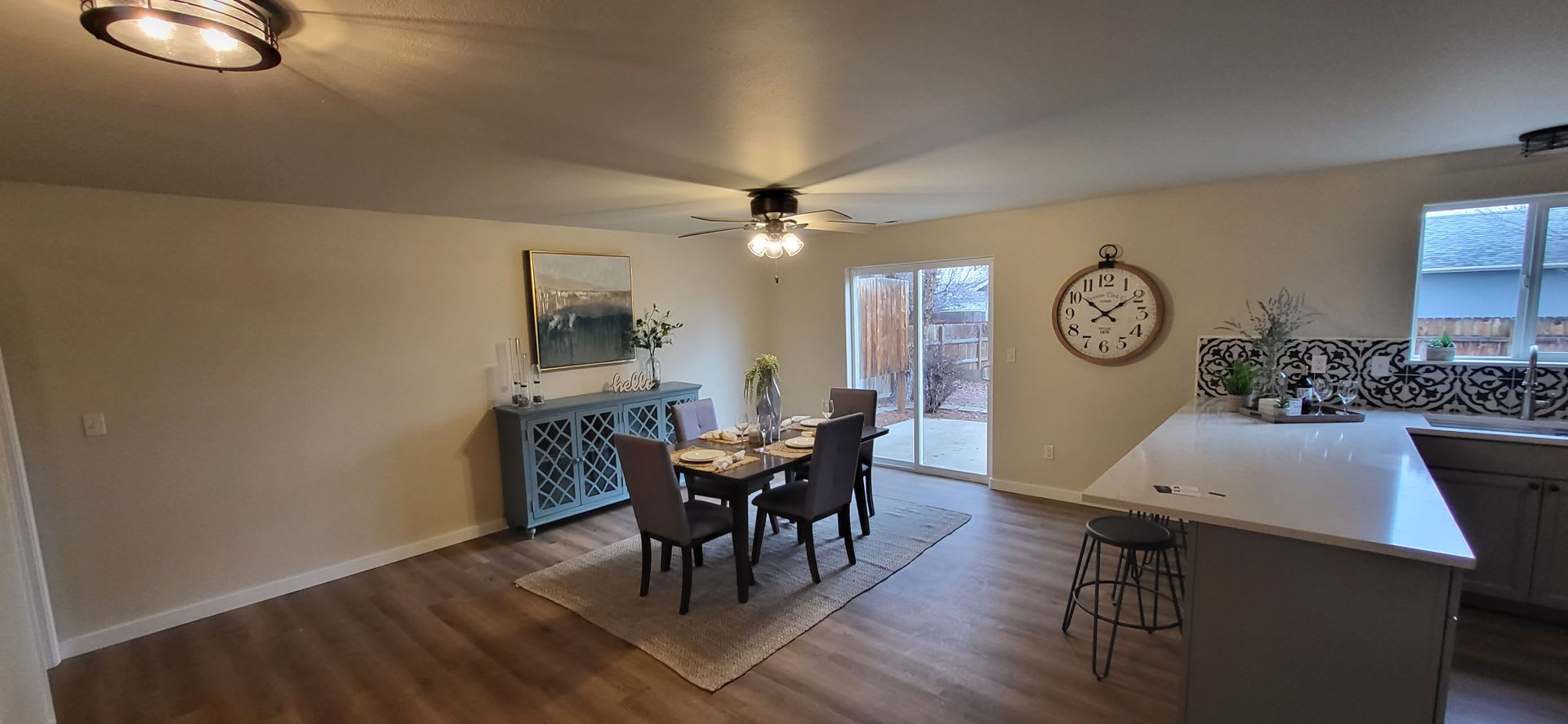 4 Bed 2.5 Bath – photo 4