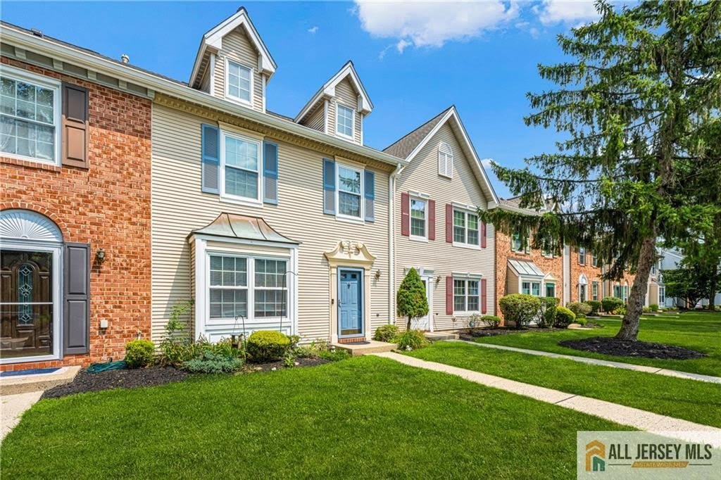 417 Northam Drive – photo 1