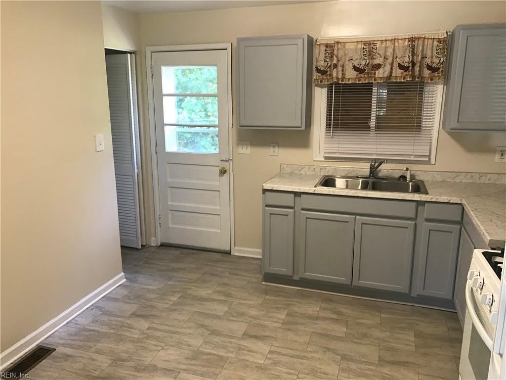89 Jordan Drive – photo 2