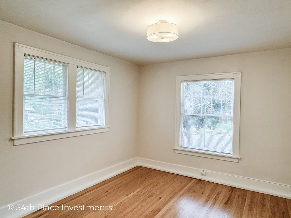 1557 Harrison Street – photo 5