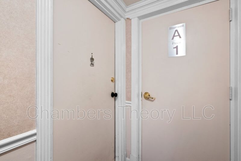 4241 Columbia Pike – photo 3