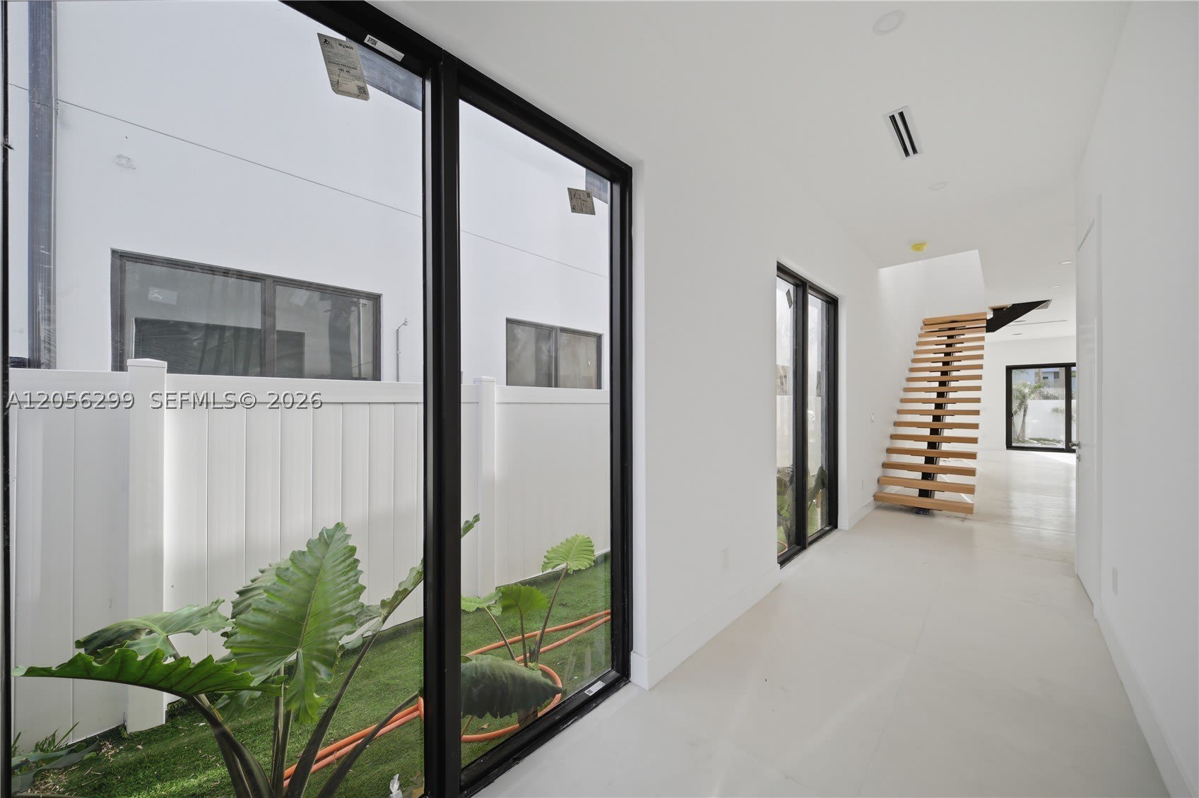 17 SE 12th Avenue – photo 5
