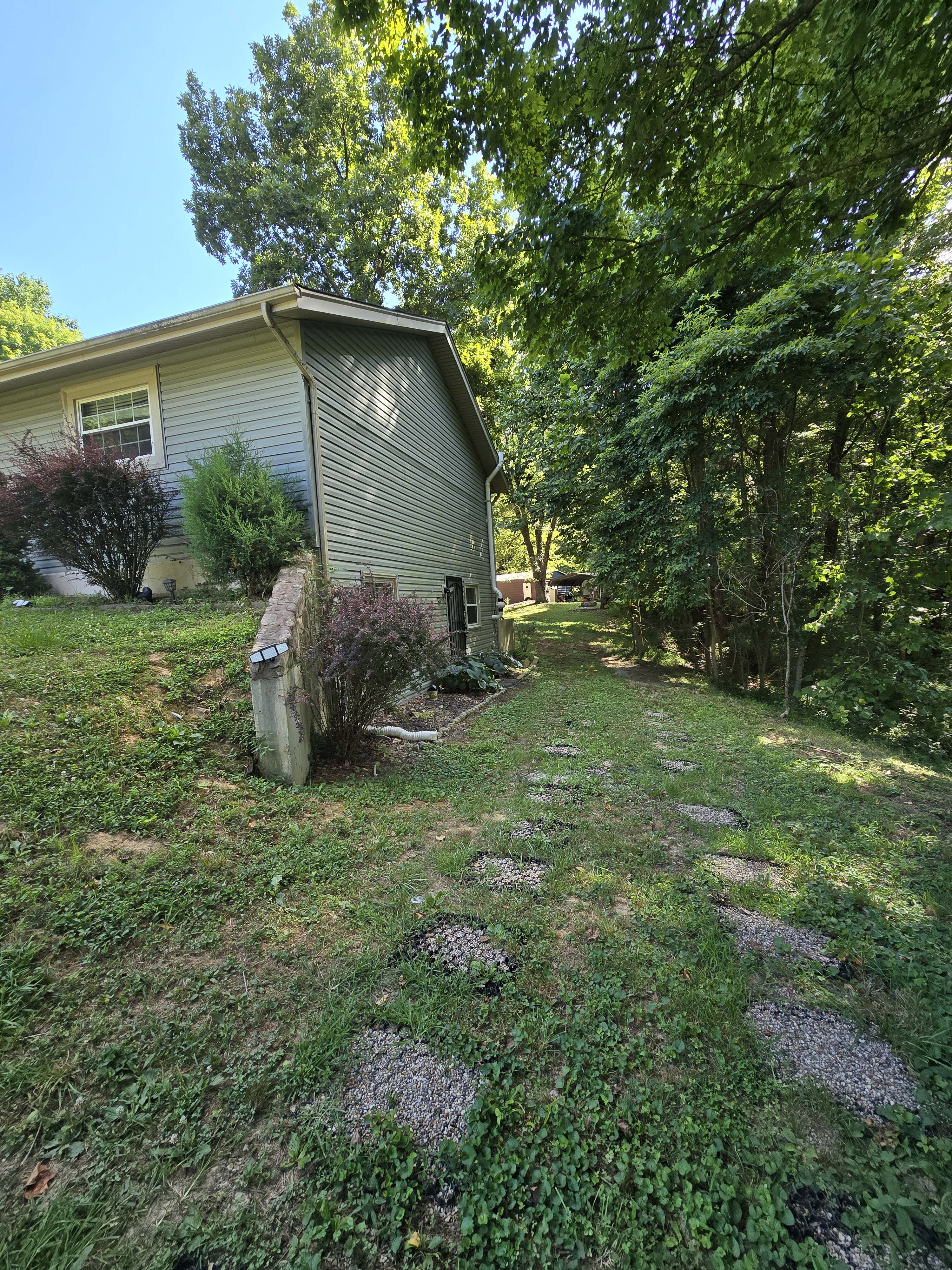 928 Hickory Drive – photo 4