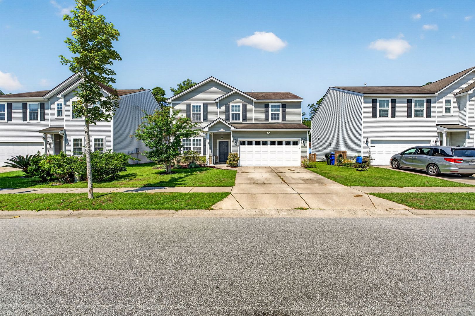 Spacious Living in West Ashley – photo 3