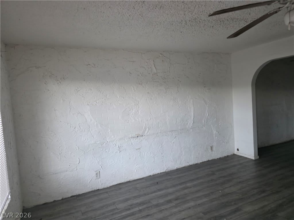 595 S Royal Crest Circle – photo 3