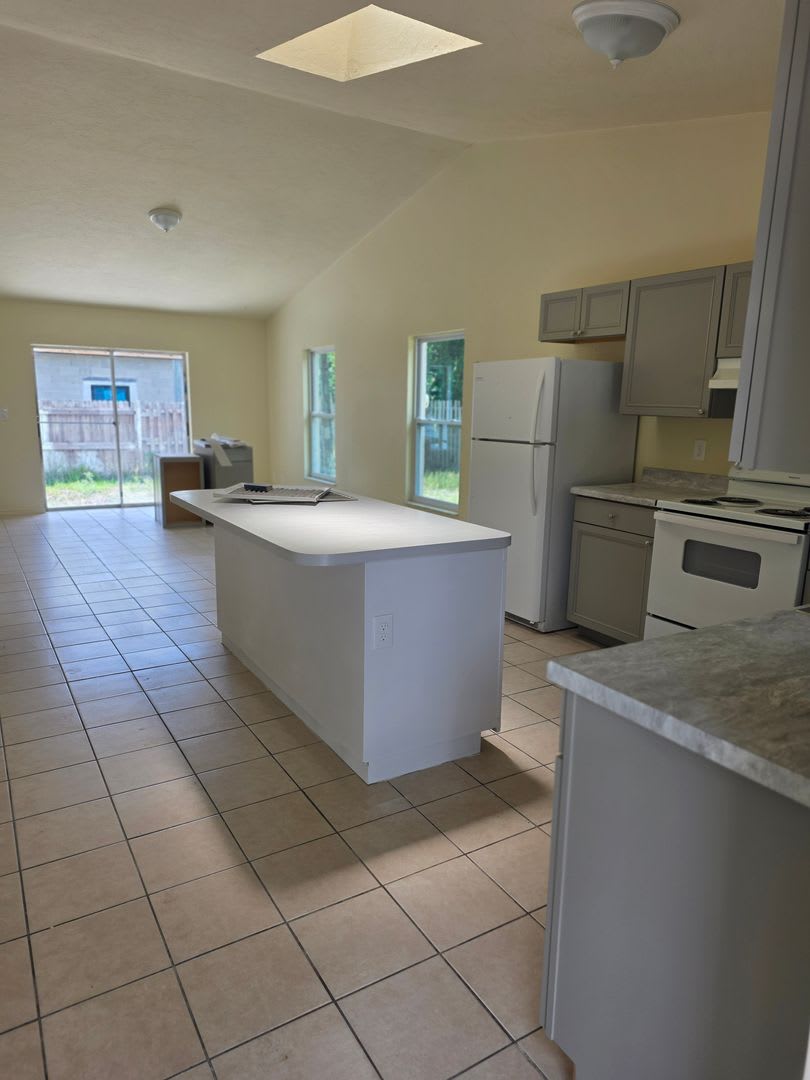 2 1 Duplex – photo 2