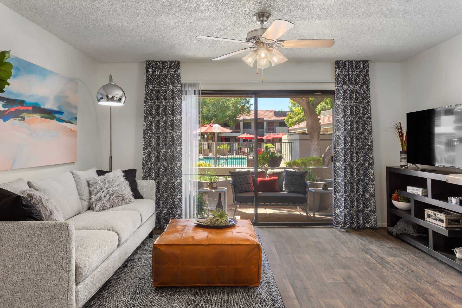 330 West Tonopah Drive – photo 4