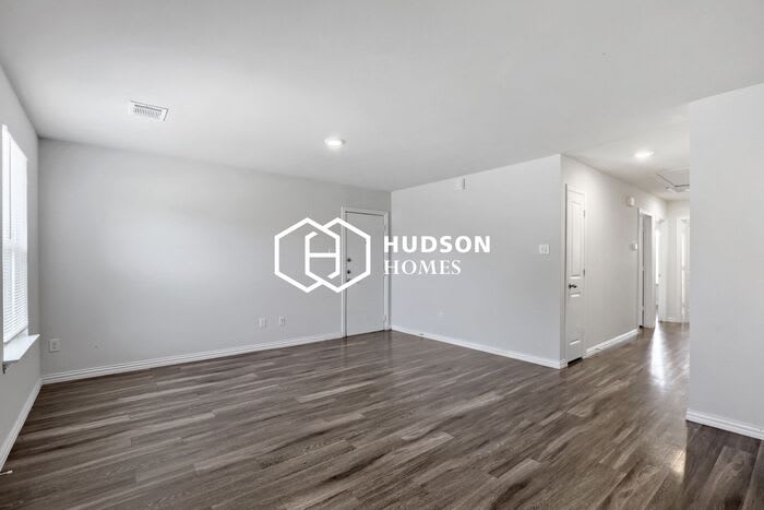 803 West French Avenue – photo 4