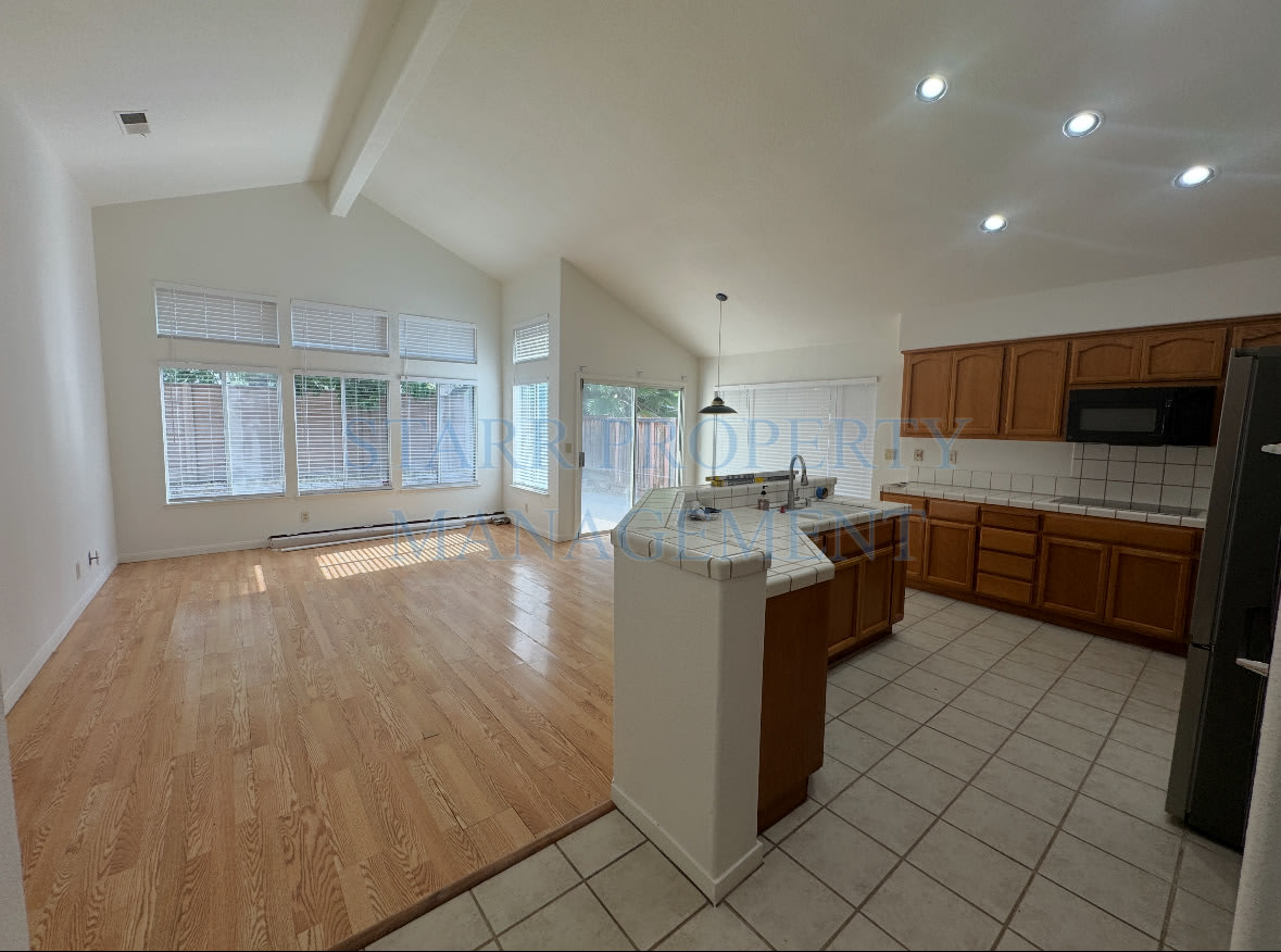 1473 Kimiyo St – photo 5