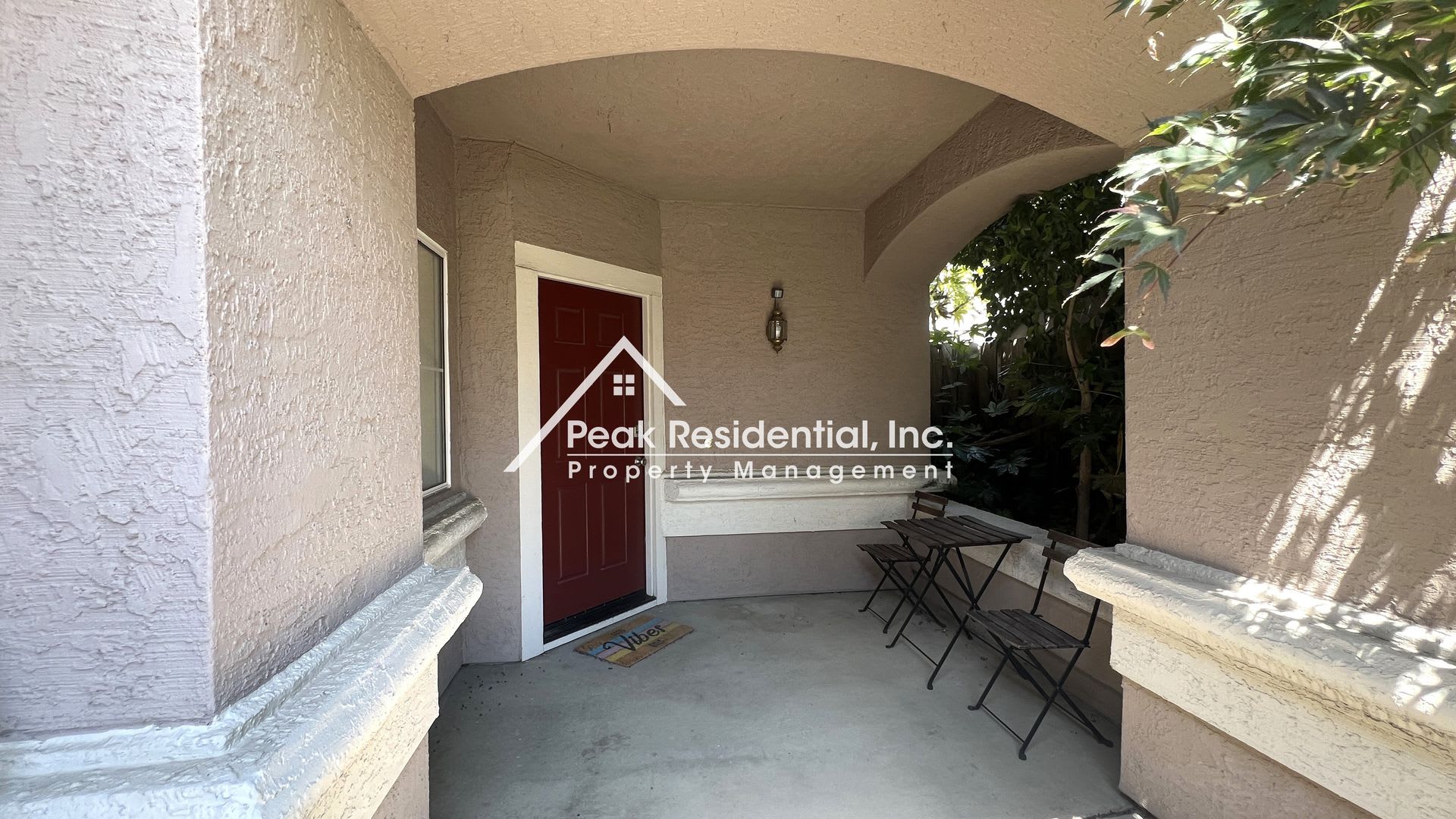 Very Nice 4bd/3ba Roseville House With 2 Car Garage And Pool! – photo 3