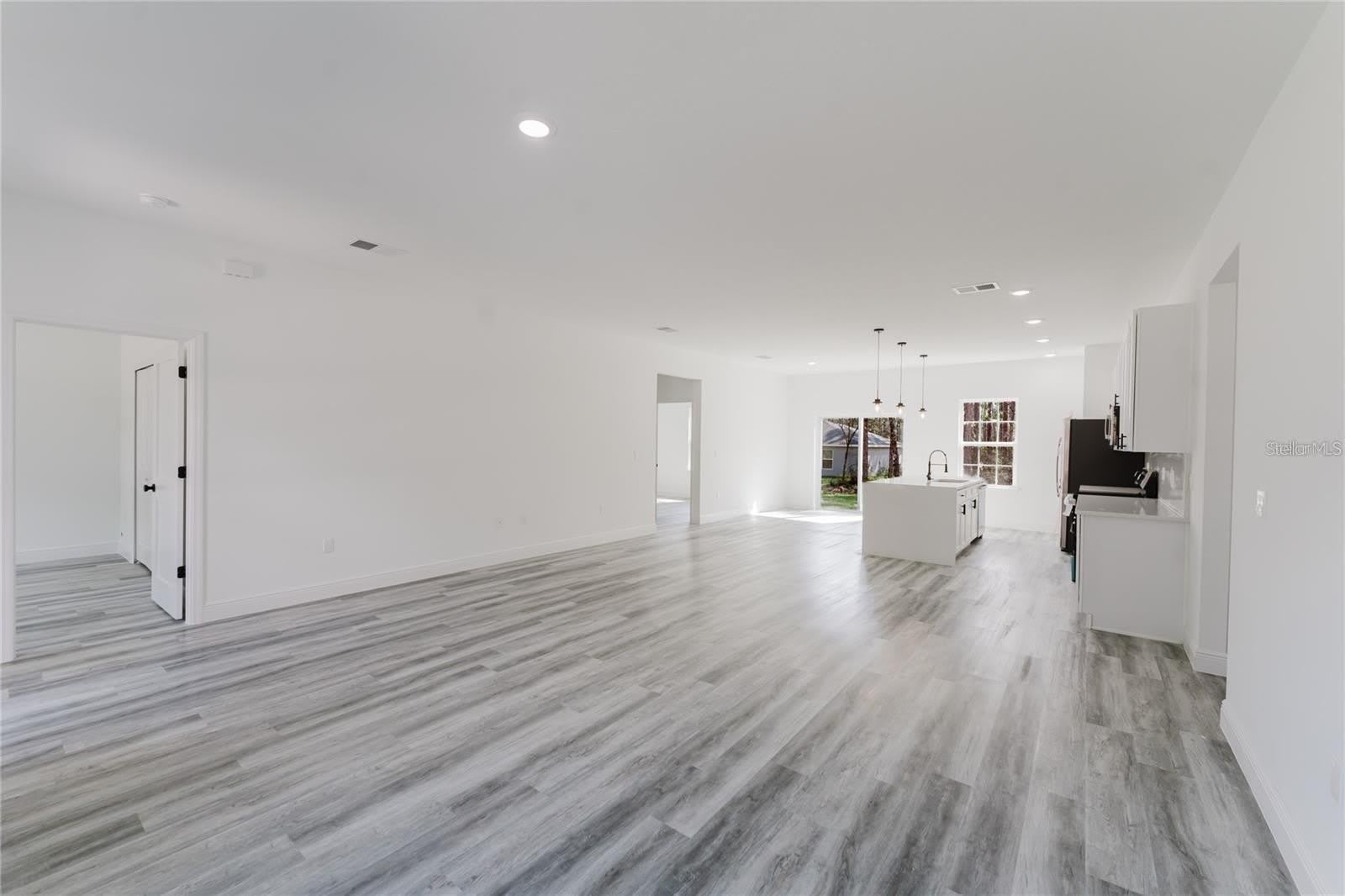 6732 SW 132ND Street – photo 4