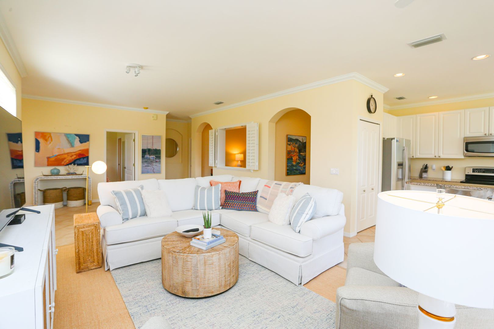 2/2 BEAUTIFUL COACH HOME ** SPANISH WELLS GOLF AND COUNTRY CLUB COMMUNITY ** COMMUNITY POOLS ** – photo 2