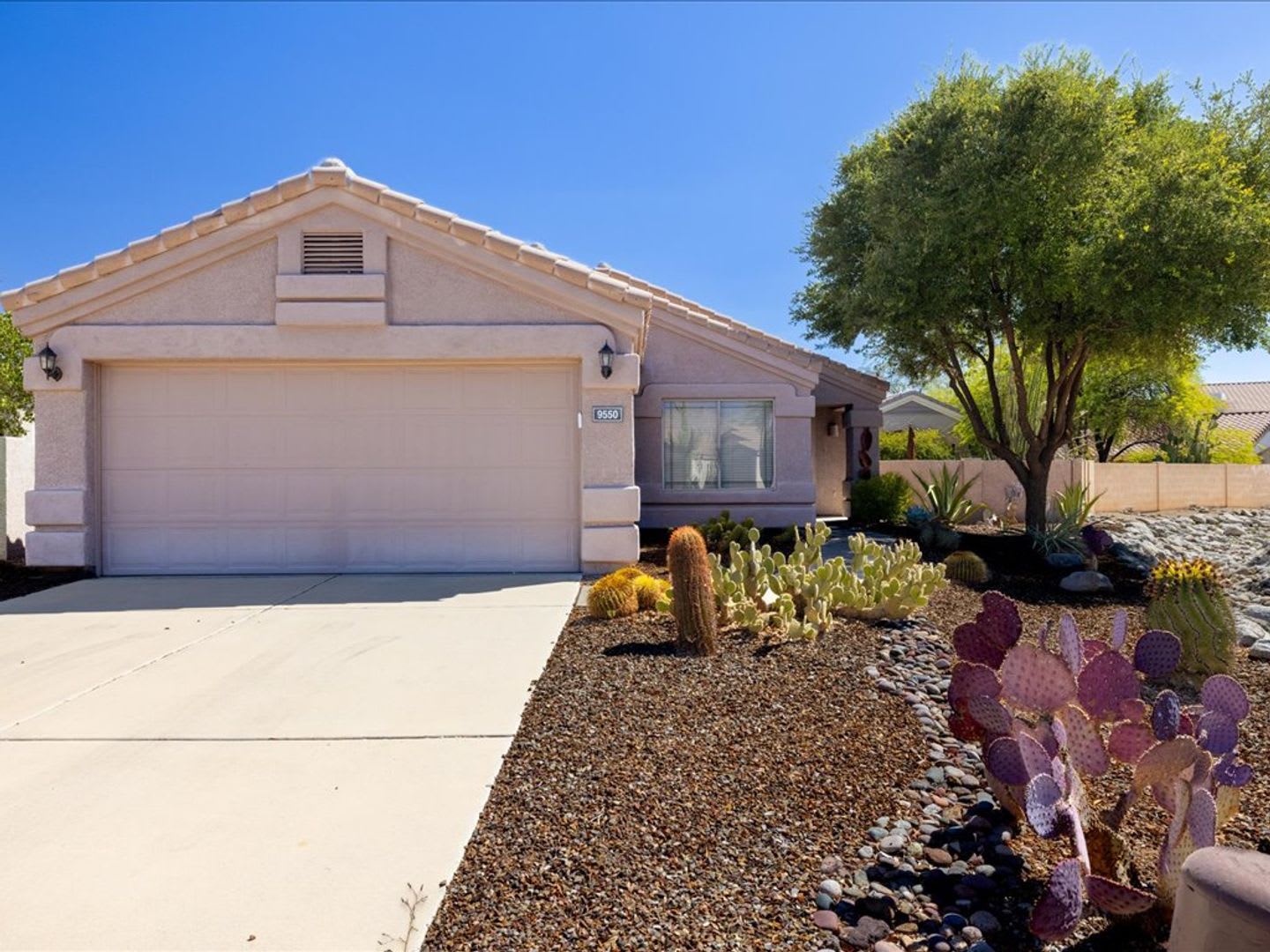 3 Bedroom 2 Bathroom – photo 2