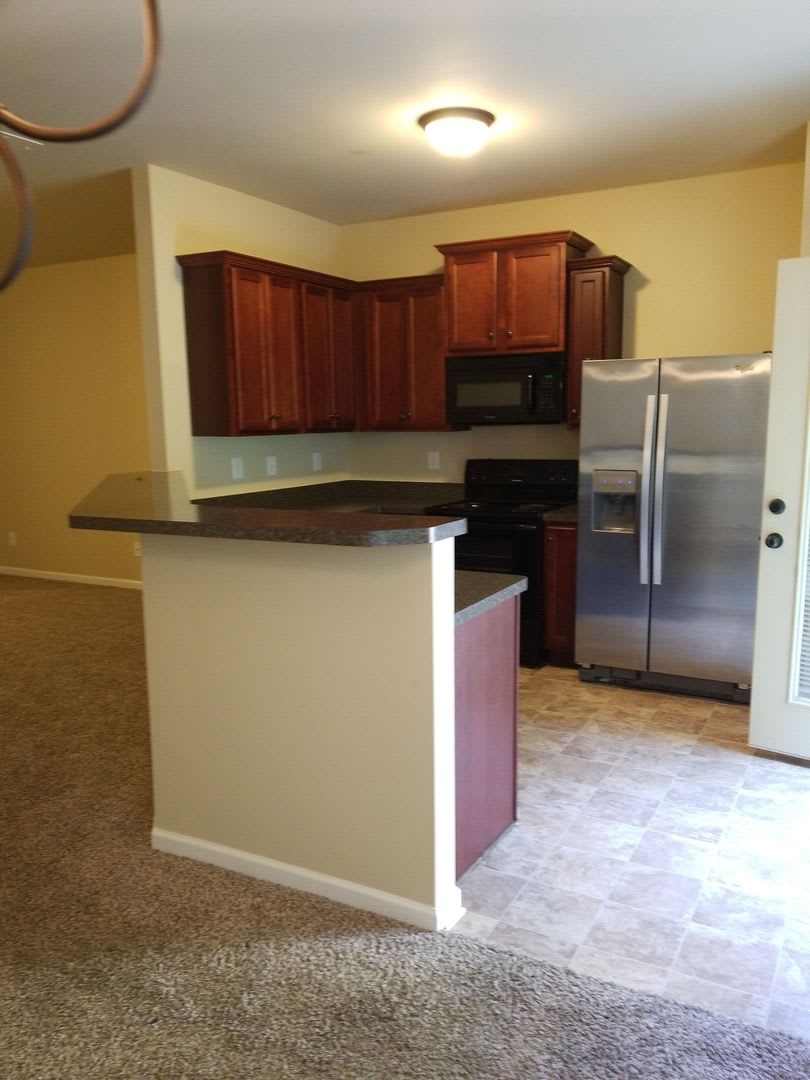 Townhome 3 Bedroom, 2.5 Bath- Sought After Location – photo 5
