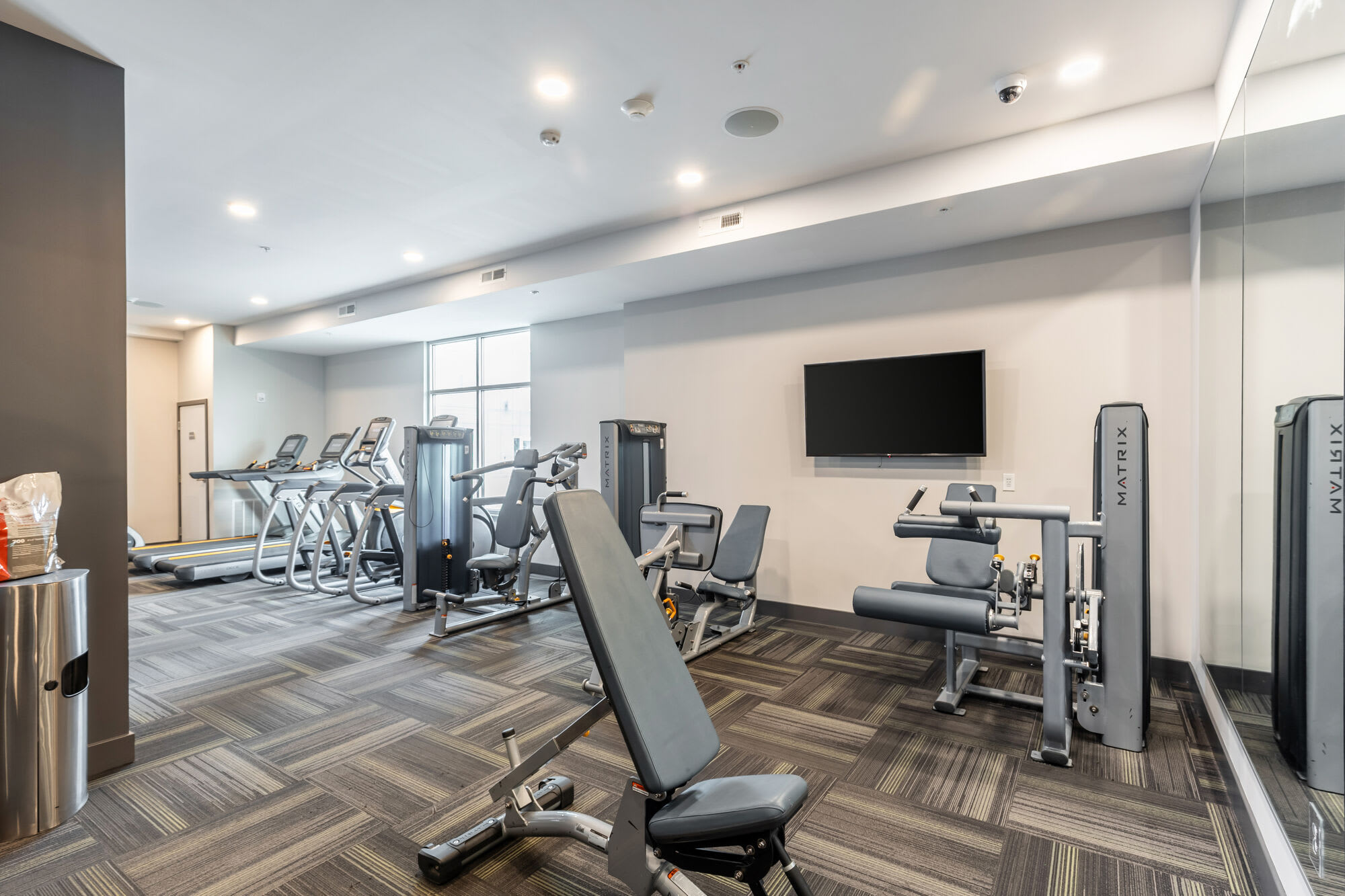 Wilshaw Apartments – photo 3