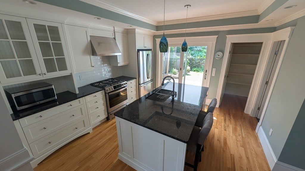 133 Elmwood Rd – photo 5