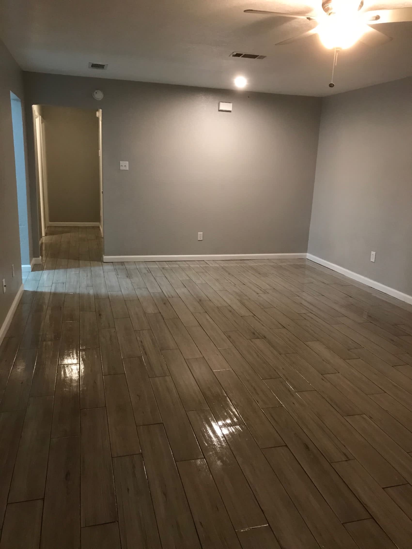 1610 Poage 1612 – photo 4