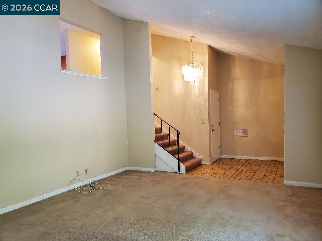 708 Court Ln – photo 5