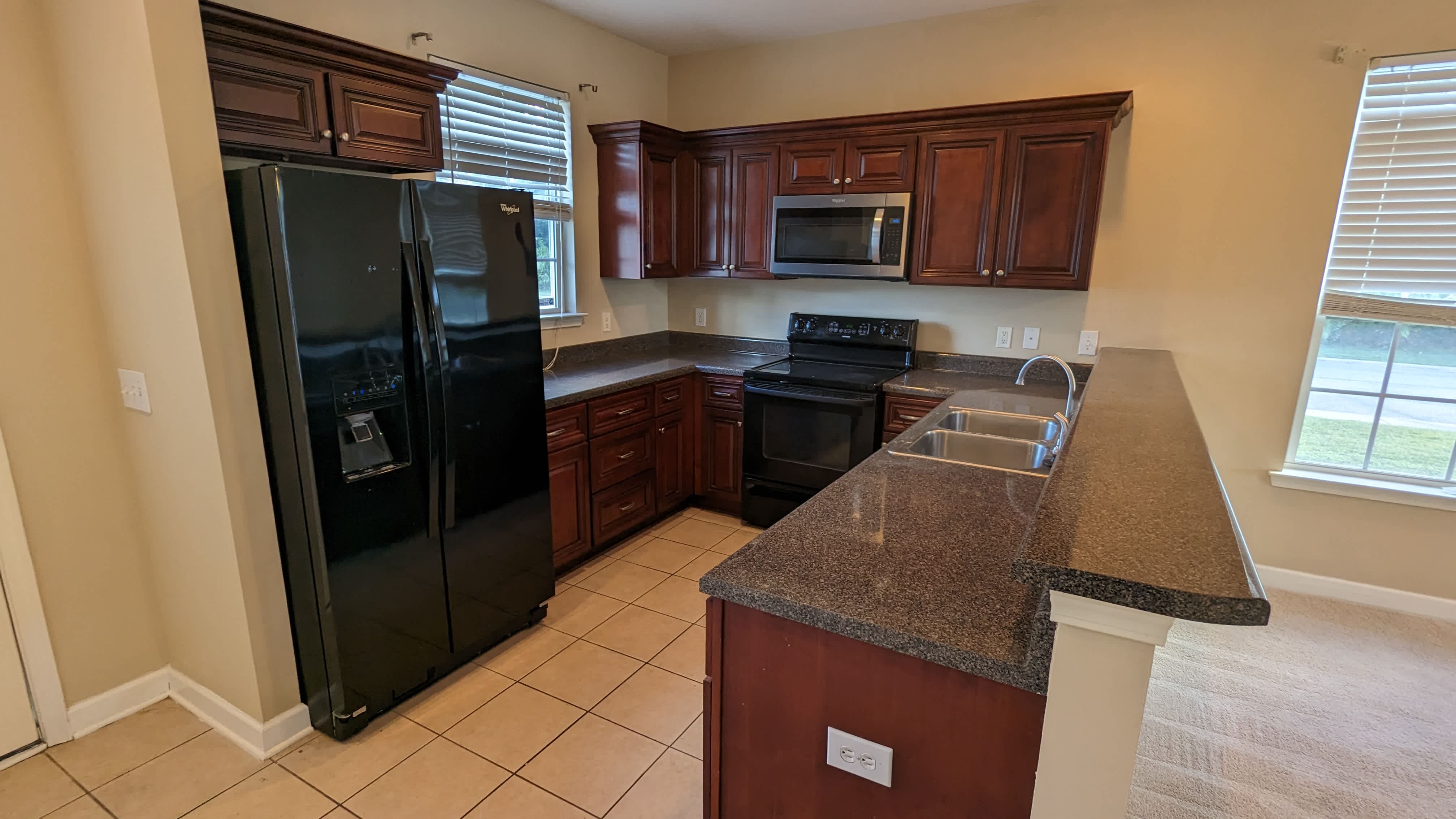 827 Terrell Dr – photo 4