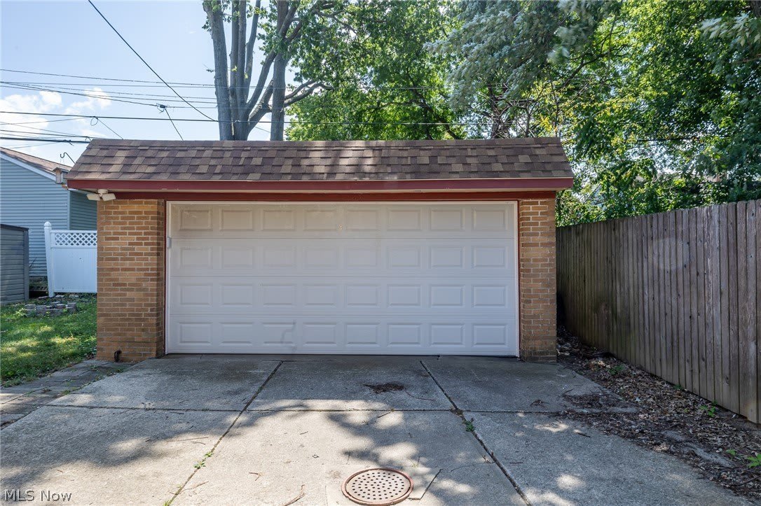 8221 Pelham Drive – photo 4